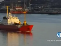冷藏船 待售