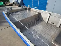 工作船 出售