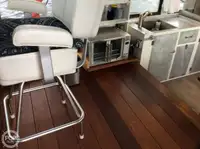 拖船 待售