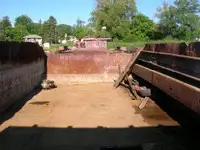 驳船 待售