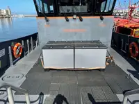 海上风电场服务船 待售