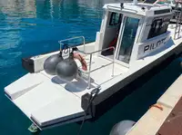 引航船 待售