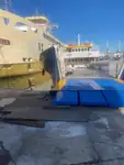 渡轮 待售
