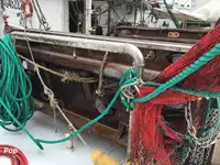 拖网渔船 待售