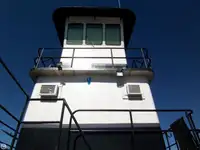 拖船 待售