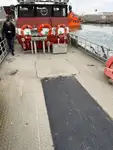 工作船 待售