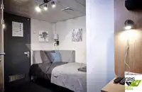 滚装船 待售