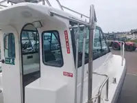 拖网渔船 待售