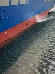 滚装船 待售