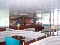 渡轮 待售