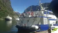 渡轮 待售