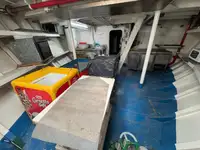 渡轮 待售