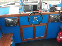拖船 待售