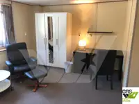 住宿驳船 待售