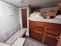 滚装船 待售