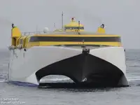 RoPax船 待售