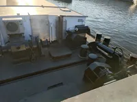 驳船 待售