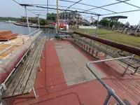 渡轮 待售