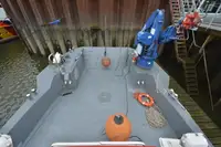工作船 待售