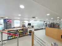 冷藏船 待售