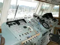 双体船 待售