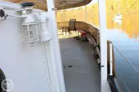渡轮 待售
