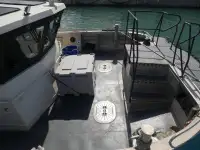海上风电场服务船 待售