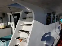 渡轮 待售