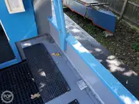 渡轮 待售