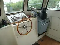 拖船 待售