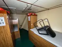 拖船 待售