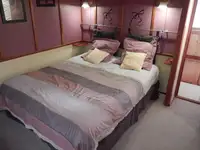 驳船 待售