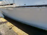 渡轮 待售
