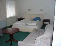 驳船 待售