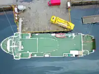 滚装船 待售