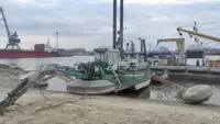 挖泥船 待售