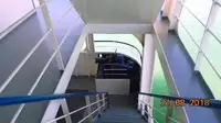 滚装船 待售