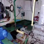 登陆艇，坦克 待售