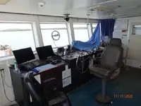登陆艇，坦克 待售