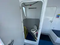 双体船 待售