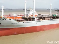 冷藏船 待售