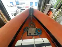 工作船 待售