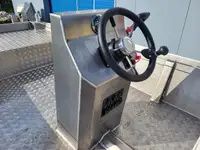 工作船 待售