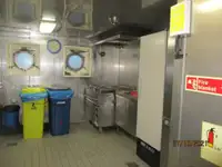 冷藏船 待售