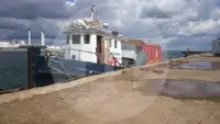 工作船 待售