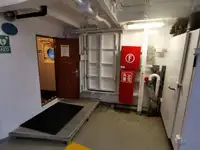 滚装船 待售