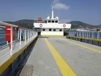 渡轮 待售