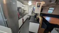 测量船 待售