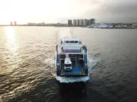 滚装船 出售