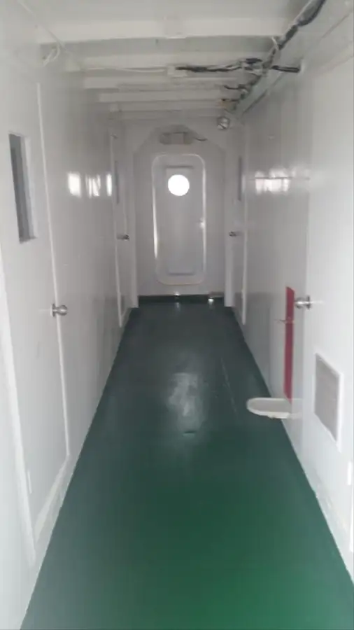 驳船 待售